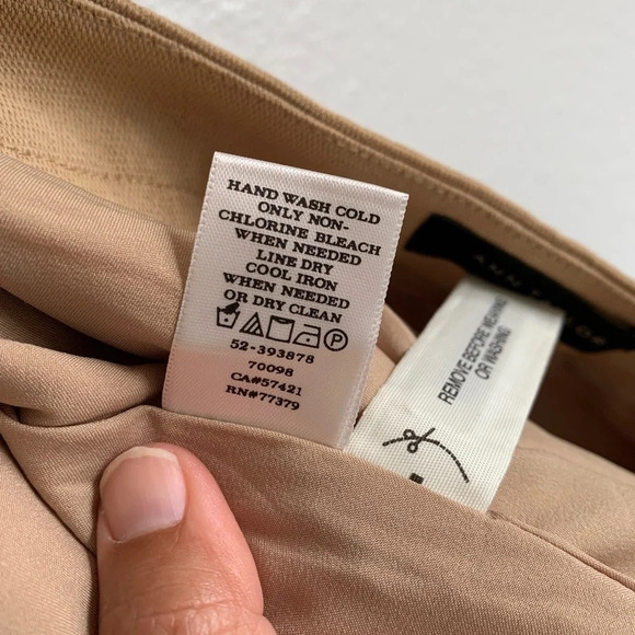 Ann Taylor Pleated Tennis Sand Skort Women's Size 8 - Picture 6 of 10